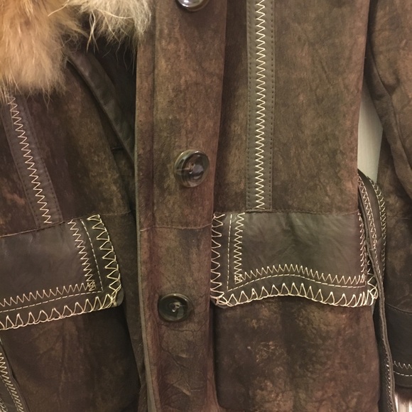 Real Rabbit Fur Coat with Fox Fur Collar & Leather - Picture 6 of 8